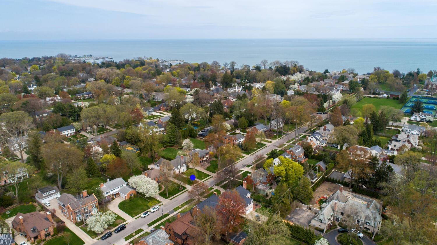 92 Moran Road Grosse Pointe, MI 48236 - Photo 49 of 54 50172882-06efaf06-8afa-4aac-8528-693ff7284274.JPG