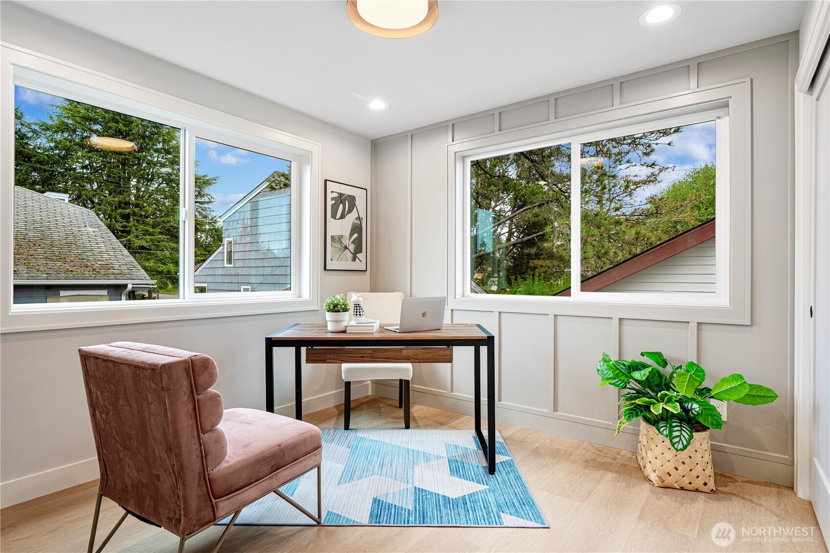 3054 Fairmount Avenue Southwest Seattle, WA 98116 - Photo 9 of 15