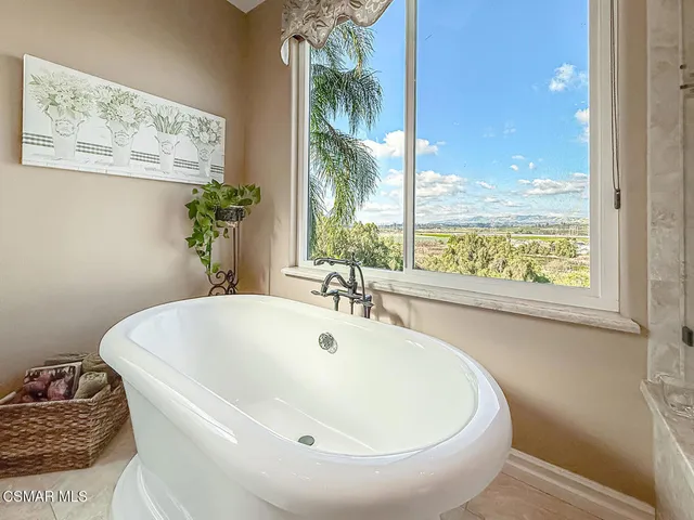 $1,599,000 | 11535 Northdale Drive, Moorpark, CA 93021