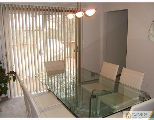 151 Kendall Road Kendall Park, NJ 08824 - Photo 4 of 10 Gallery Image 4
