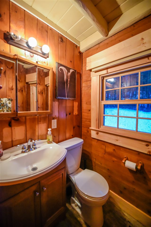 64 Gallup Pitch Road Wilmington, VT 05363 - Photo 13 of 27 Gallery Image 13