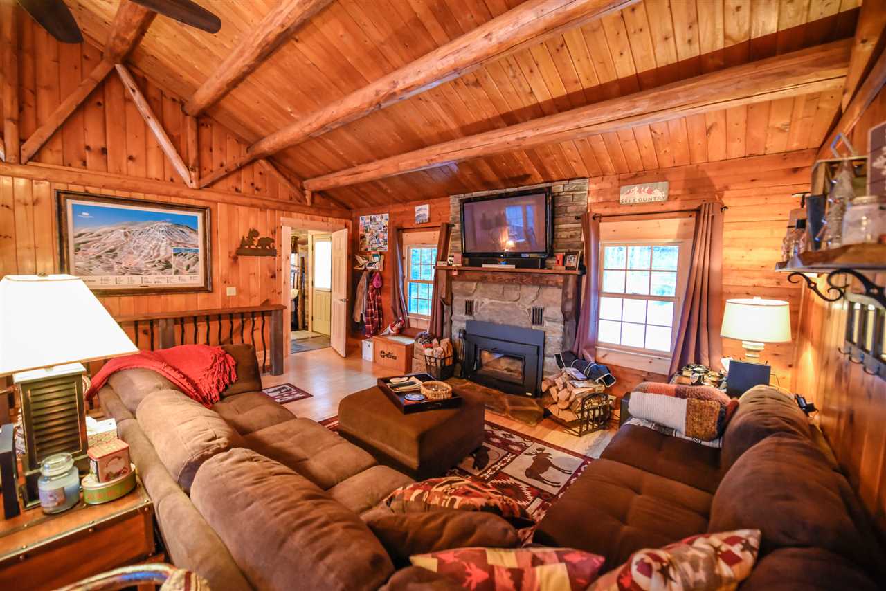 64 Gallup Pitch Road Wilmington, VT 05363 - Photo 5 of 27 Gallery Image 5