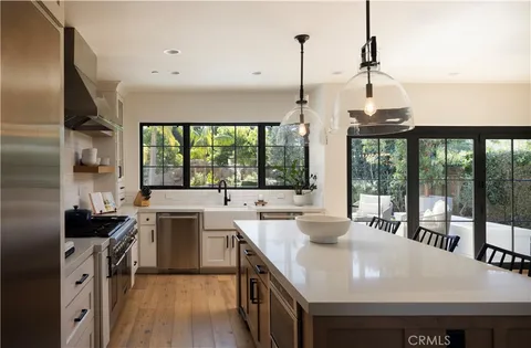 $6,495,000 | 305 West Avenida Gaviota, San Clemente, CA 92672