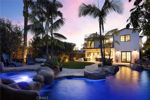 $6,495,000 | 305 West Avenida Gaviota, San Clemente, CA 92672