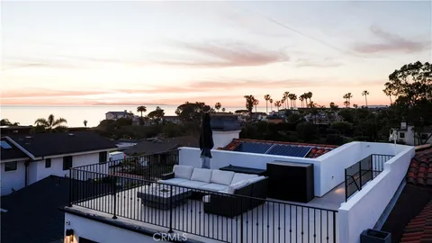 $6,495,000 | 305 West Avenida Gaviota, San Clemente, CA 92672