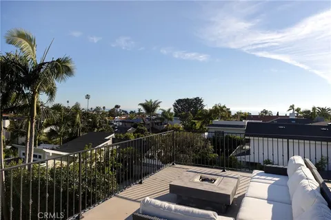 $6,495,000 | 305 West Avenida Gaviota, San Clemente, CA 92672