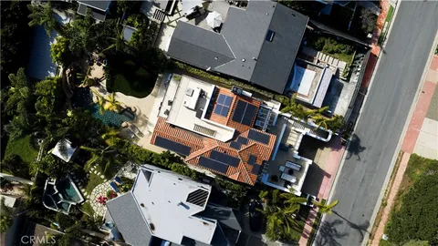 $6,495,000 | 305 West Avenida Gaviota, San Clemente, CA 92672