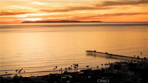 $6,495,000 | 305 West Avenida Gaviota, San Clemente, CA 92672