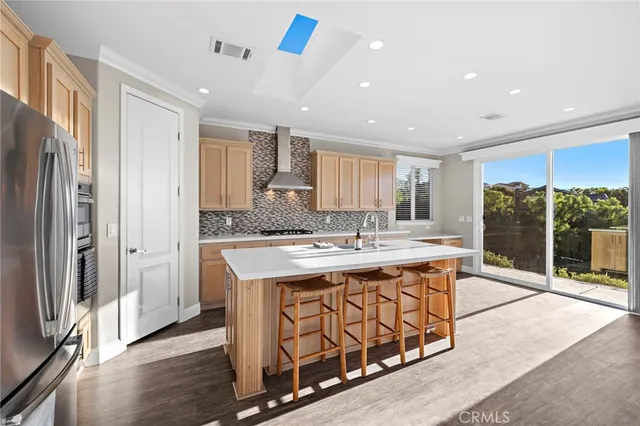 $1,200,000 | 201 Mira Adelante, San Clemente, CA 92673