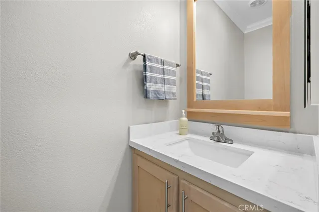 $1,200,000 | 201 Mira Adelante, San Clemente, CA 92673