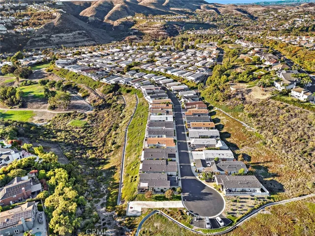 $1,200,000 | 201 Mira Adelante, San Clemente, CA 92673