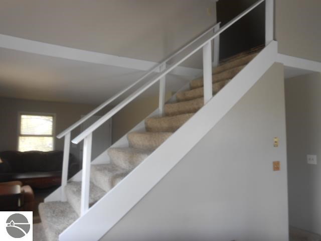 5215 South Nottawa Road Mount Pleasant, MI 48858 - Photo 6 of 18 1745146-5.JPG