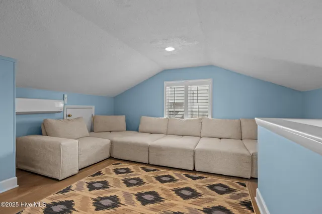 $1,500,000 | 247 Bayview Boulevard, Atlantic Beach, NC 28512