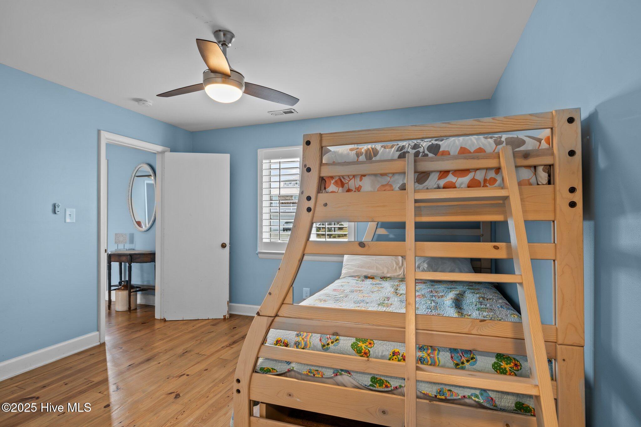 247 Bayview Boulevard Atlantic Beach, NC 28512 - Photo 21 of 41 13-web-or-mls-1S3A7250