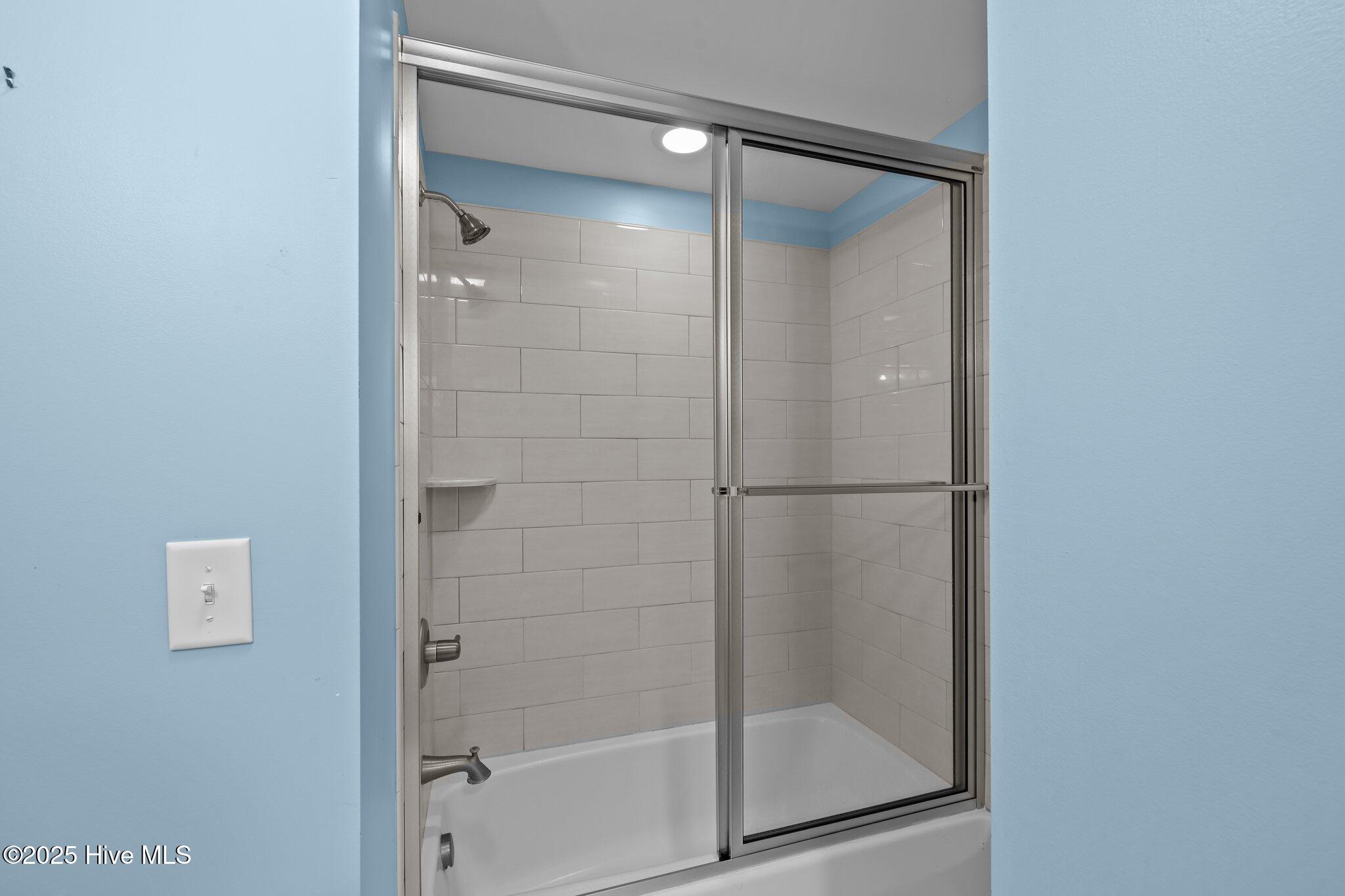 247 Bayview Boulevard Atlantic Beach, NC 28512 - Photo 23 of 41 14-web-or-mls-1S3A7253