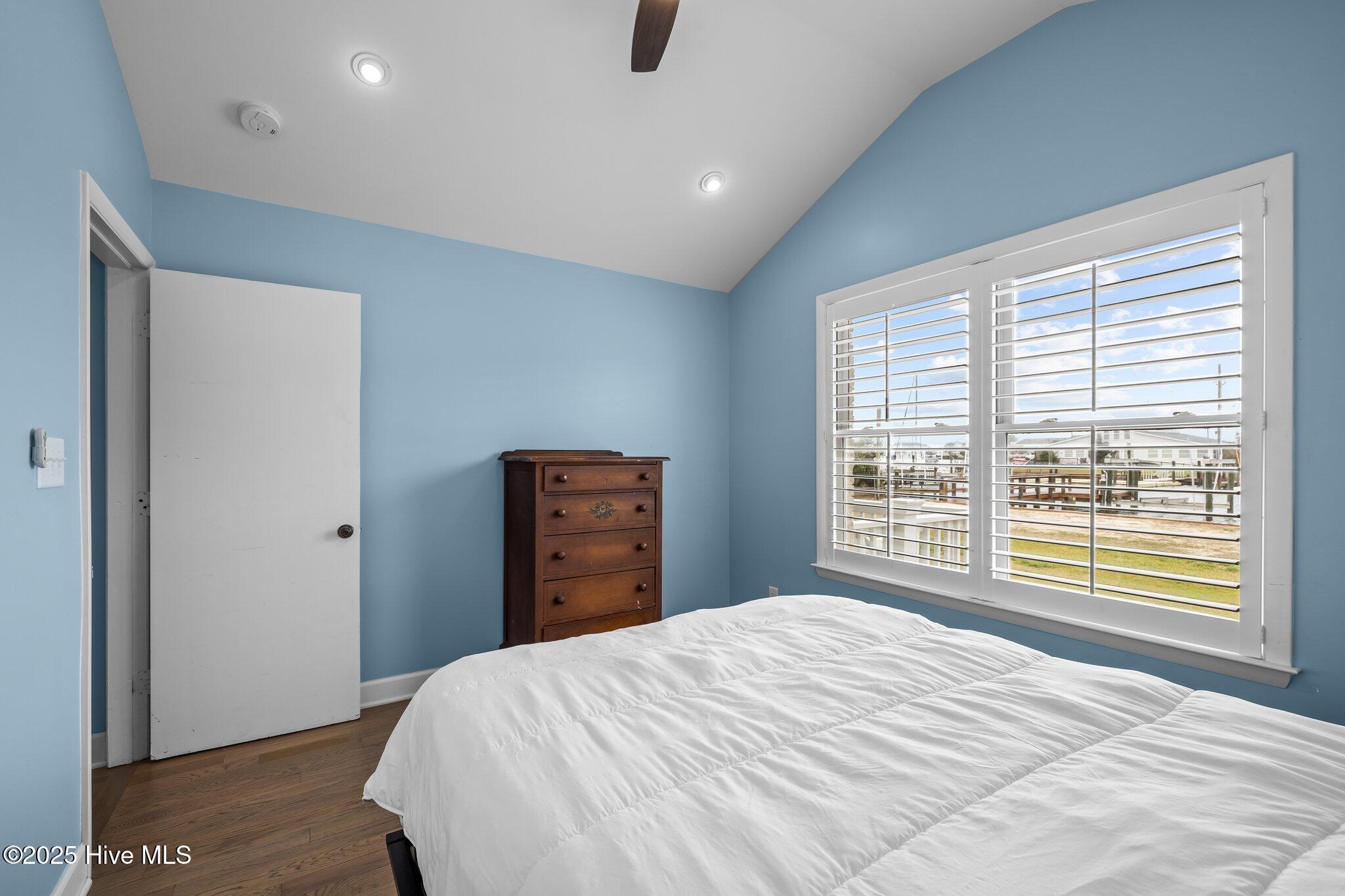 247 Bayview Boulevard Atlantic Beach, NC 28512 - Photo 25 of 41 29-web-or-mls-1S3A7373