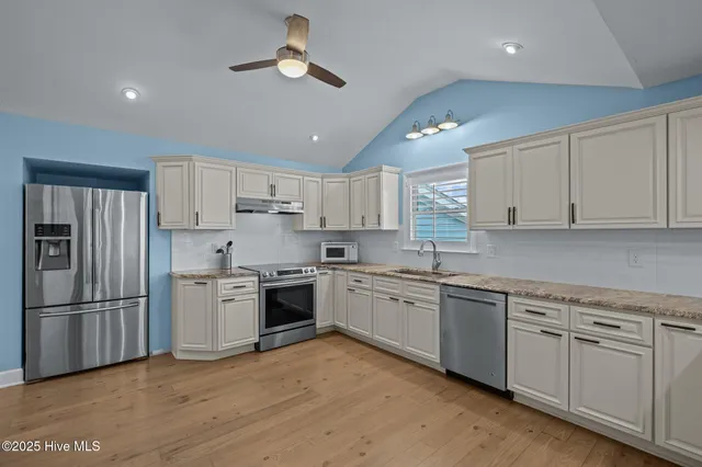 $1,500,000 | 247 Bayview Boulevard, Atlantic Beach, NC 28512