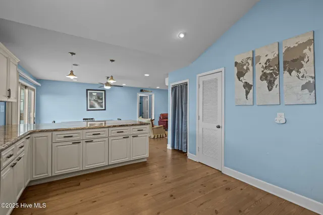 $1,500,000 | 247 Bayview Boulevard, Atlantic Beach, NC 28512