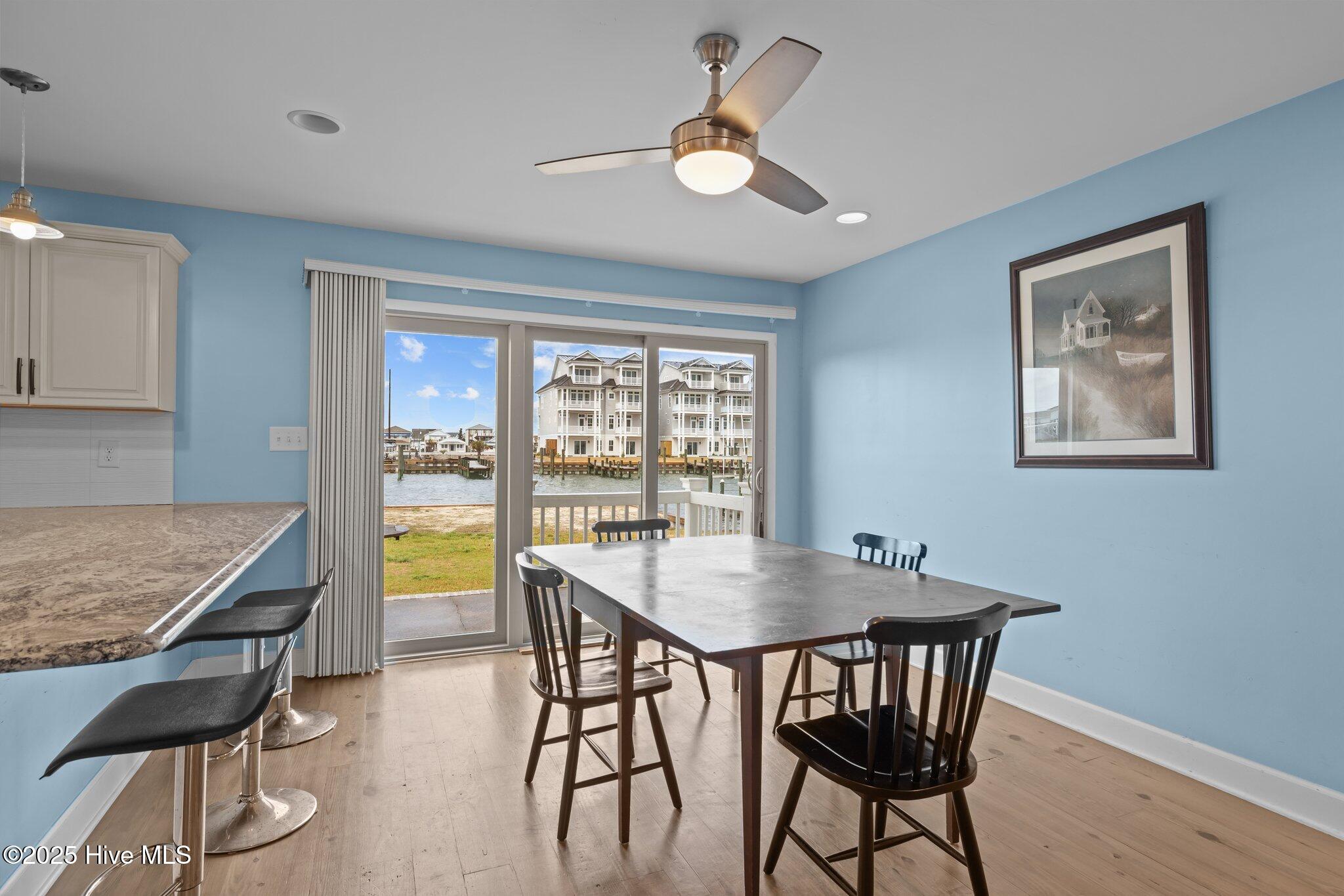 247 Bayview Boulevard Atlantic Beach, NC 28512 - Photo 7 of 41 20-web-or-mls-1S3A7301