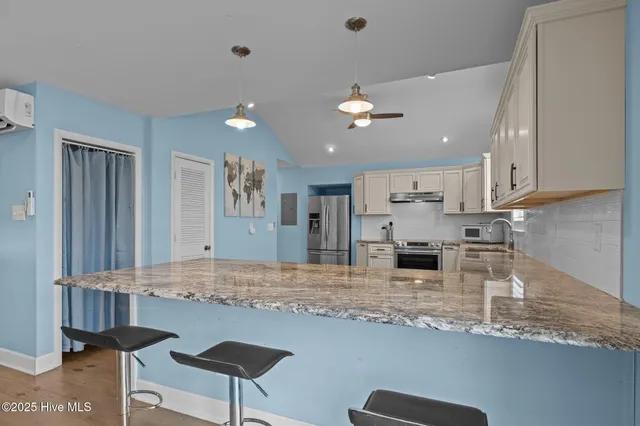 $1,500,000 | 247 Bayview Boulevard, Atlantic Beach, NC 28512