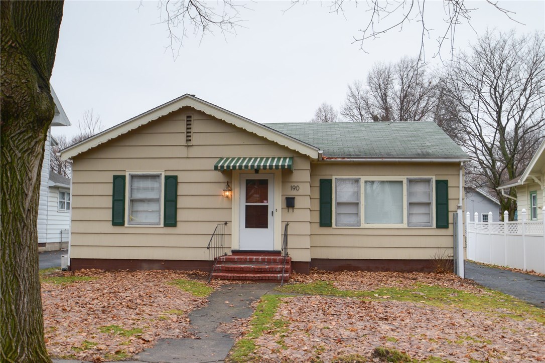 190 Elmtree Road Rochester, NY 14612 - Photo 1 of 1