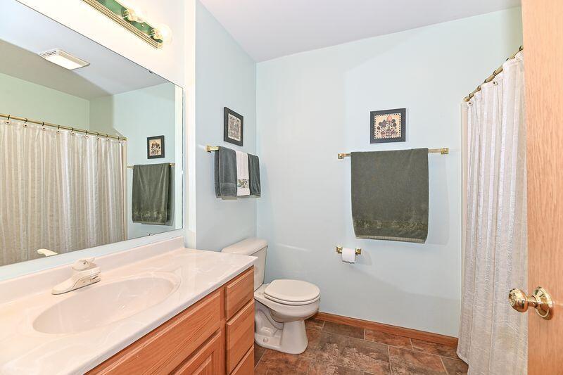 334 East Puerner Street Jefferson, WI 53549 - Photo 22 of 34 Full Bath