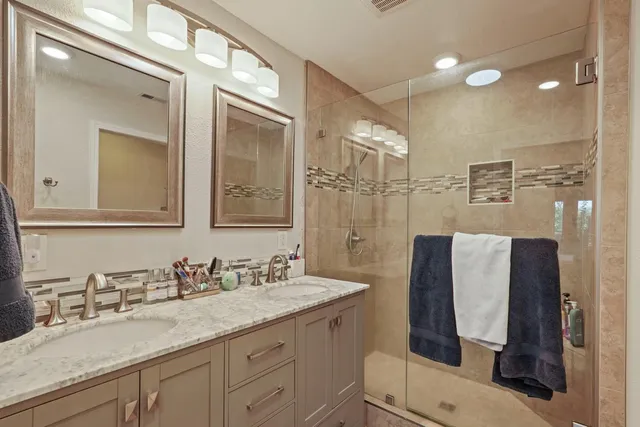 $539,900 | 5045 Village Oaks Drive, Rocklin, CA 95677