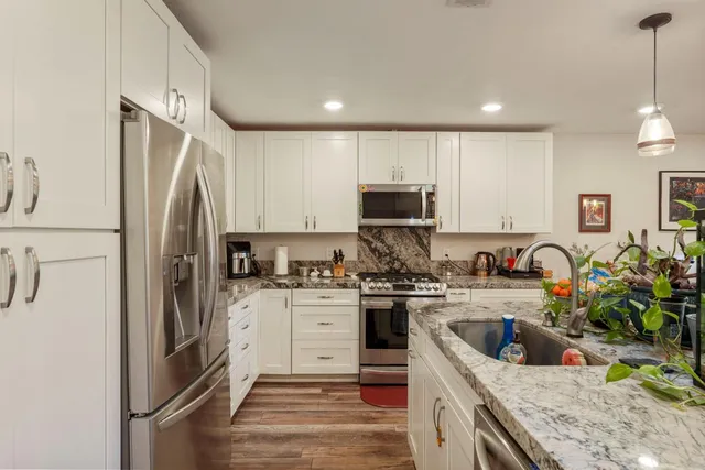 $539,900 | 5045 Village Oaks Drive, Rocklin, CA 95677