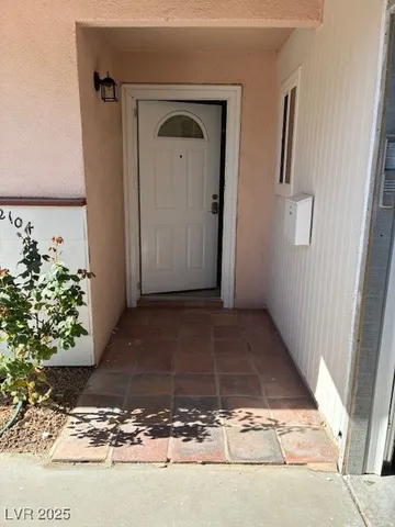 $1,900 | 2104 Sundale Street, Las Vegas, NV 89102