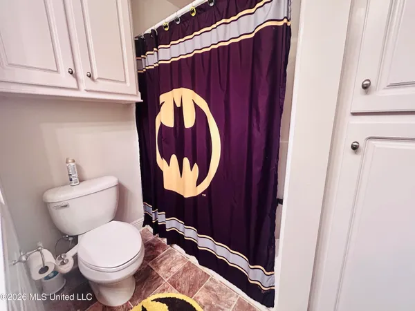 $259,900 | 912 Clubhouse Drive, Pearl, MS 39208