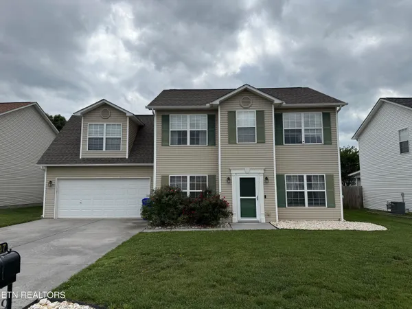 $397,900 | 7847 Dawnview Road, Powell, TN 37849