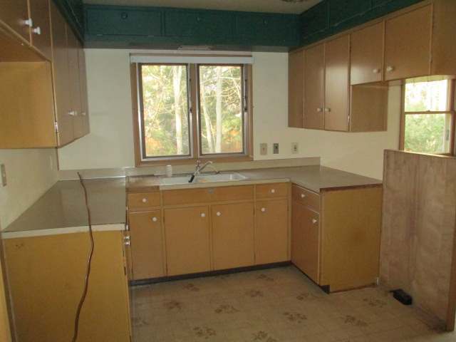 420 Hillside Road Rhinelander, WI 54501 - Photo 6 of 10 Gallery Image 6