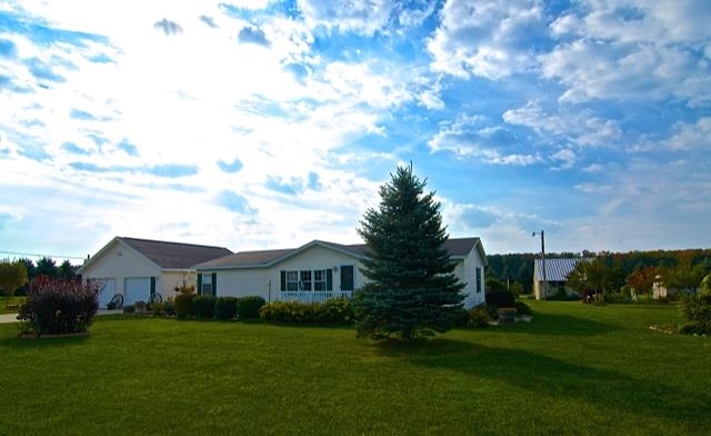 5488 Sparling Road Kingsley, MI 49649 - Photo 2 of 16 1790929-1.JPG