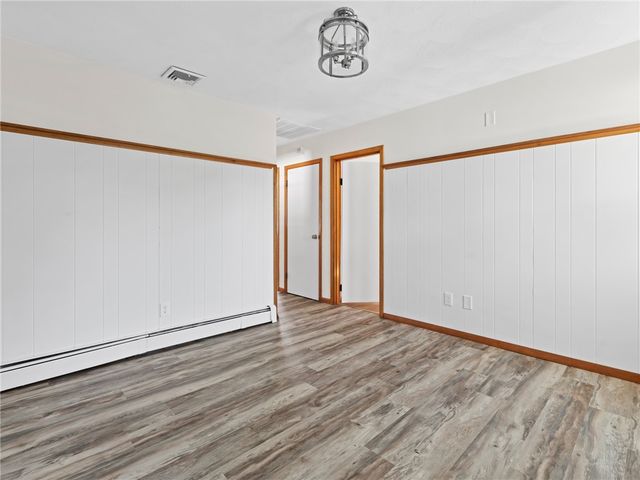 $427,000 | 309 Longmeadow Avenue, Warwick, RI 02889