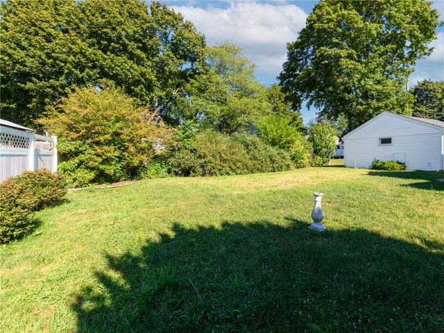 $427,000 | 309 Longmeadow Avenue, Warwick, RI 02889