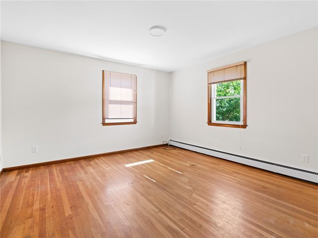 $427,000 | 309 Longmeadow Avenue, Warwick, RI 02889