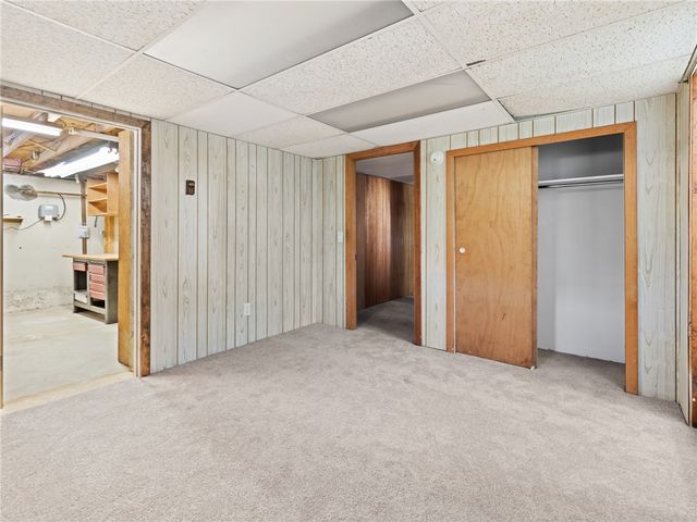 $427,000 | 309 Longmeadow Avenue, Warwick, RI 02889