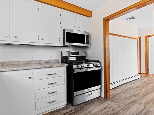 $427,000 | 309 Longmeadow Avenue, Warwick, RI 02889