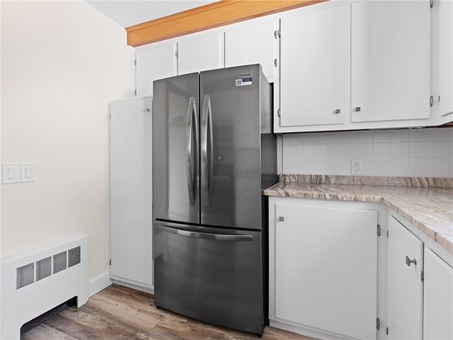 $427,000 | 309 Longmeadow Avenue, Warwick, RI 02889