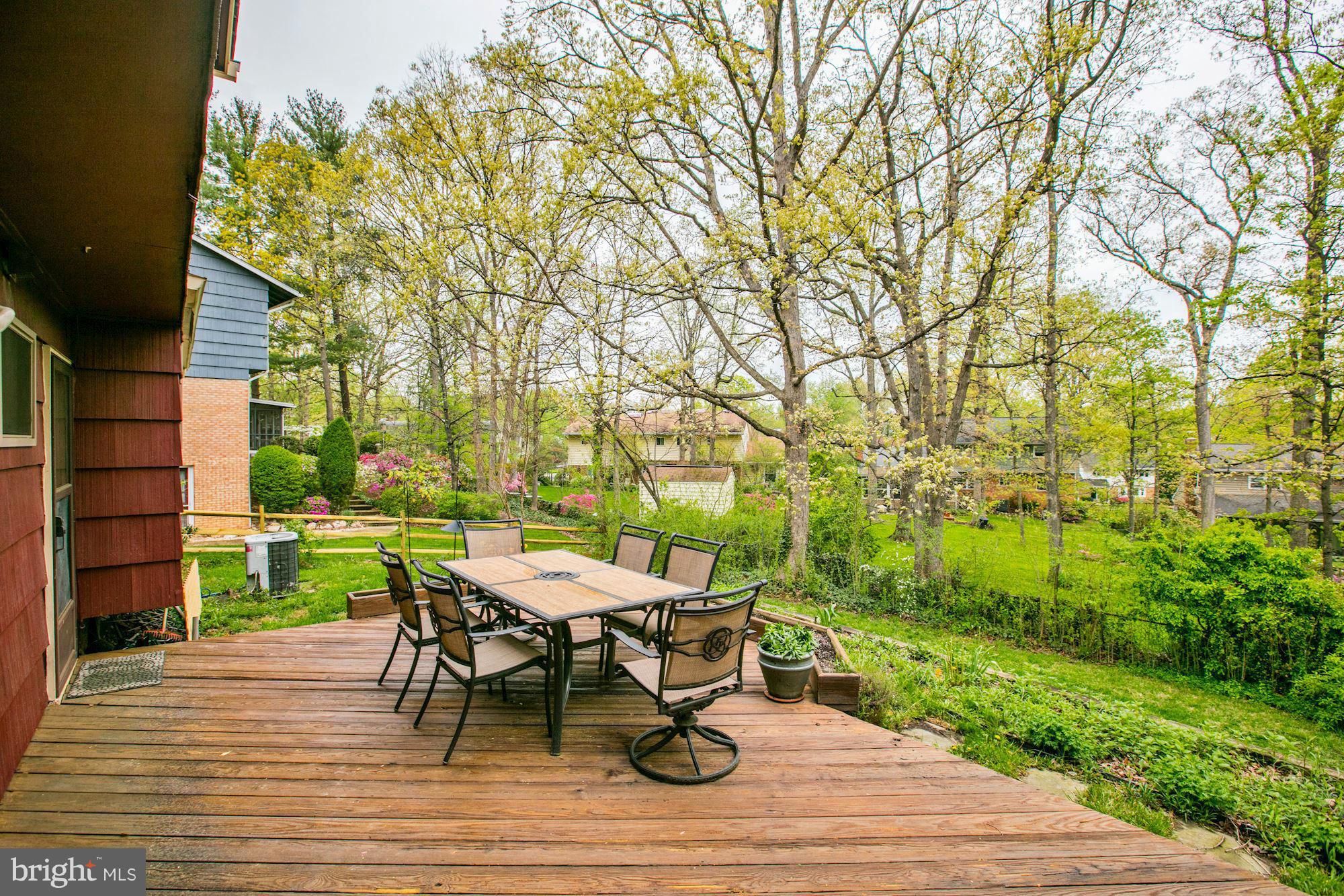 6007 Roxbury Avenue Springfield, VA 22152 - Photo 27 of 30 Large deck off family room