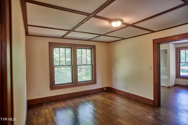 $465,000 | 602 Highway 340, Parrottsville, TN 37843