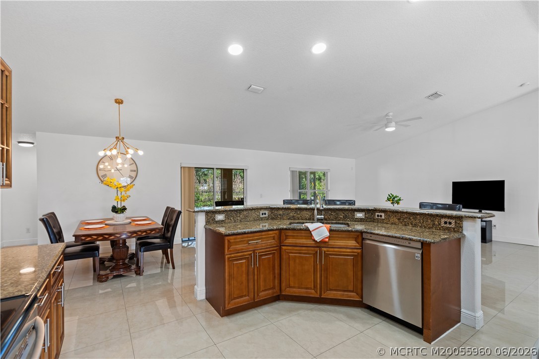 3041 Southeast Wake Road Port St. Lucie, FL 34984 - Photo 7 of 38 Gallery Image 7