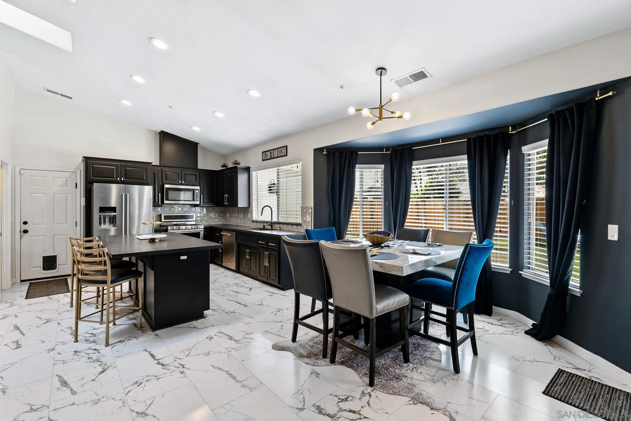 624 Rowley Way Ramona, CA 92065 - Photo 18 of 54 a view of a dining room with furniture