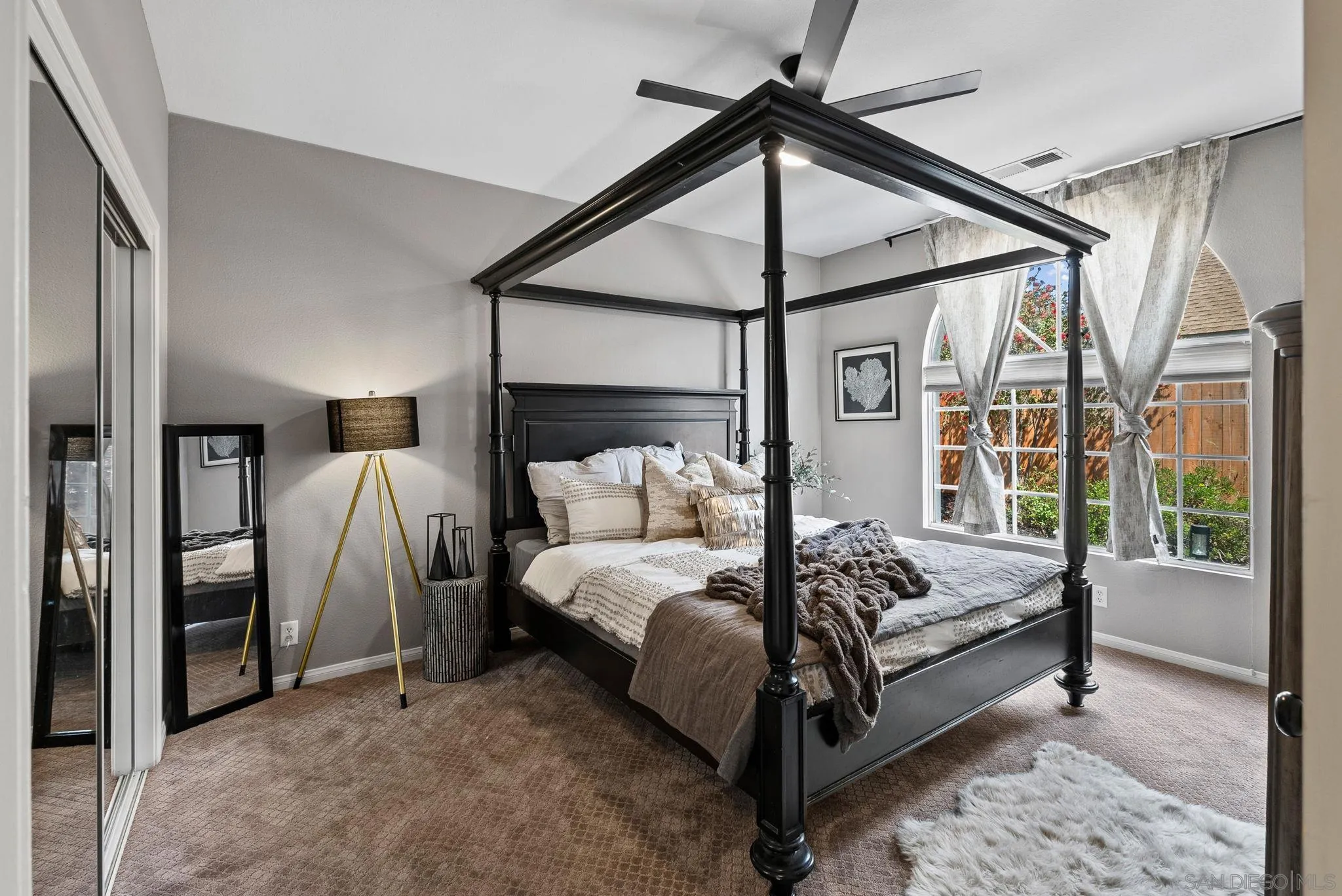 624 Rowley Way Ramona, CA 92065 - Photo 30 of 54 a bedroom with bed and a window