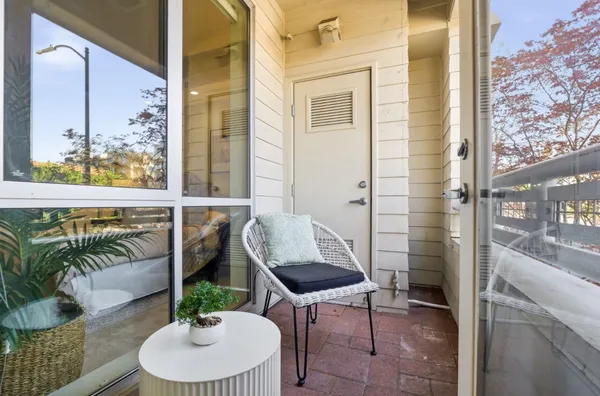 $799,000 | 1655 North California Boulevard, Unit 155, Walnut Creek, CA 94596