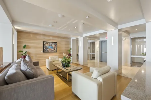 $799,000 | 1655 North California Boulevard, Unit 155, Walnut Creek, CA 94596