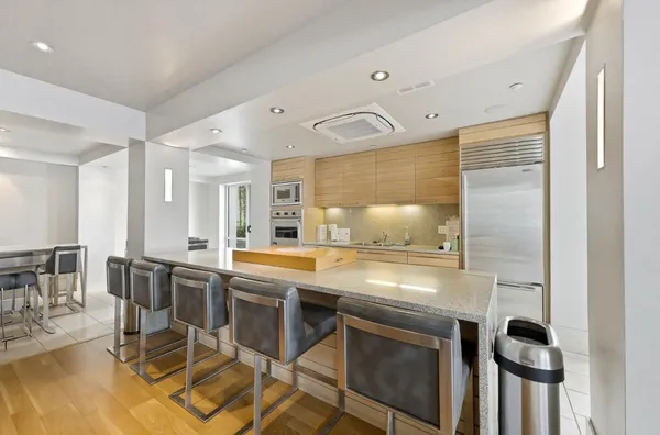 $799,000 | 1655 North California Boulevard, Unit 155, Walnut Creek, CA 94596