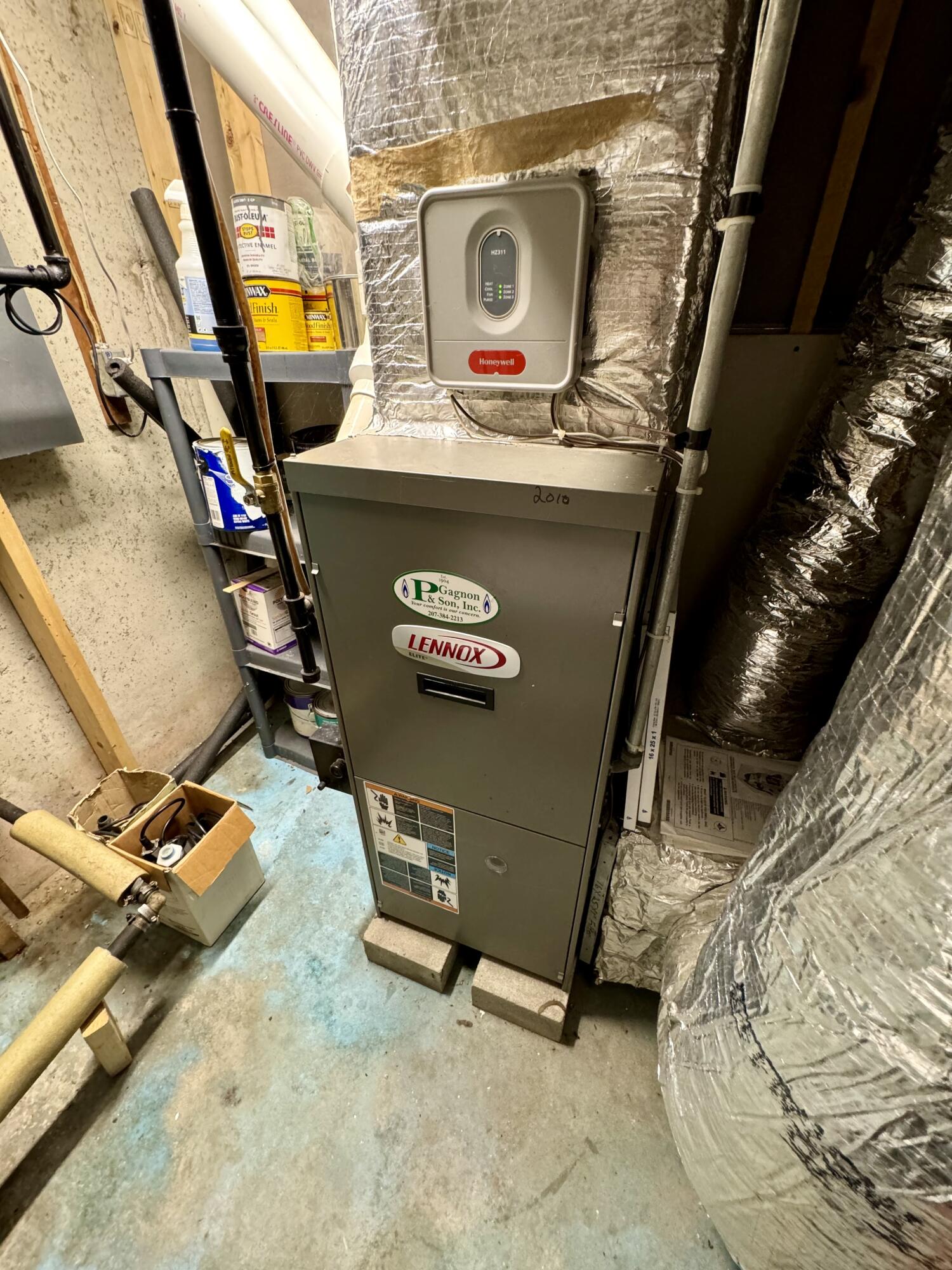 337 Beech Road Eliot, ME 03903 - Photo 23 of 29 Utility Room