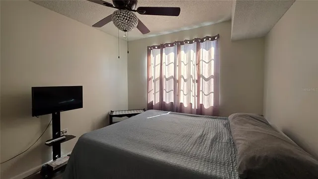 $1,775 | 5655 Bentgrass Drive, Unit 303, Sarasota, FL 34235