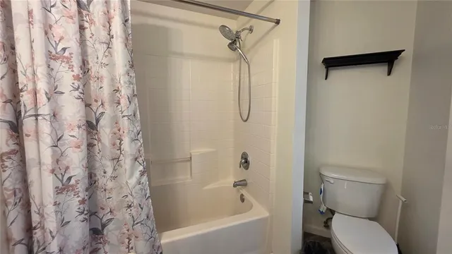 $1,775 | 5655 Bentgrass Drive, Unit 303, Sarasota, FL 34235